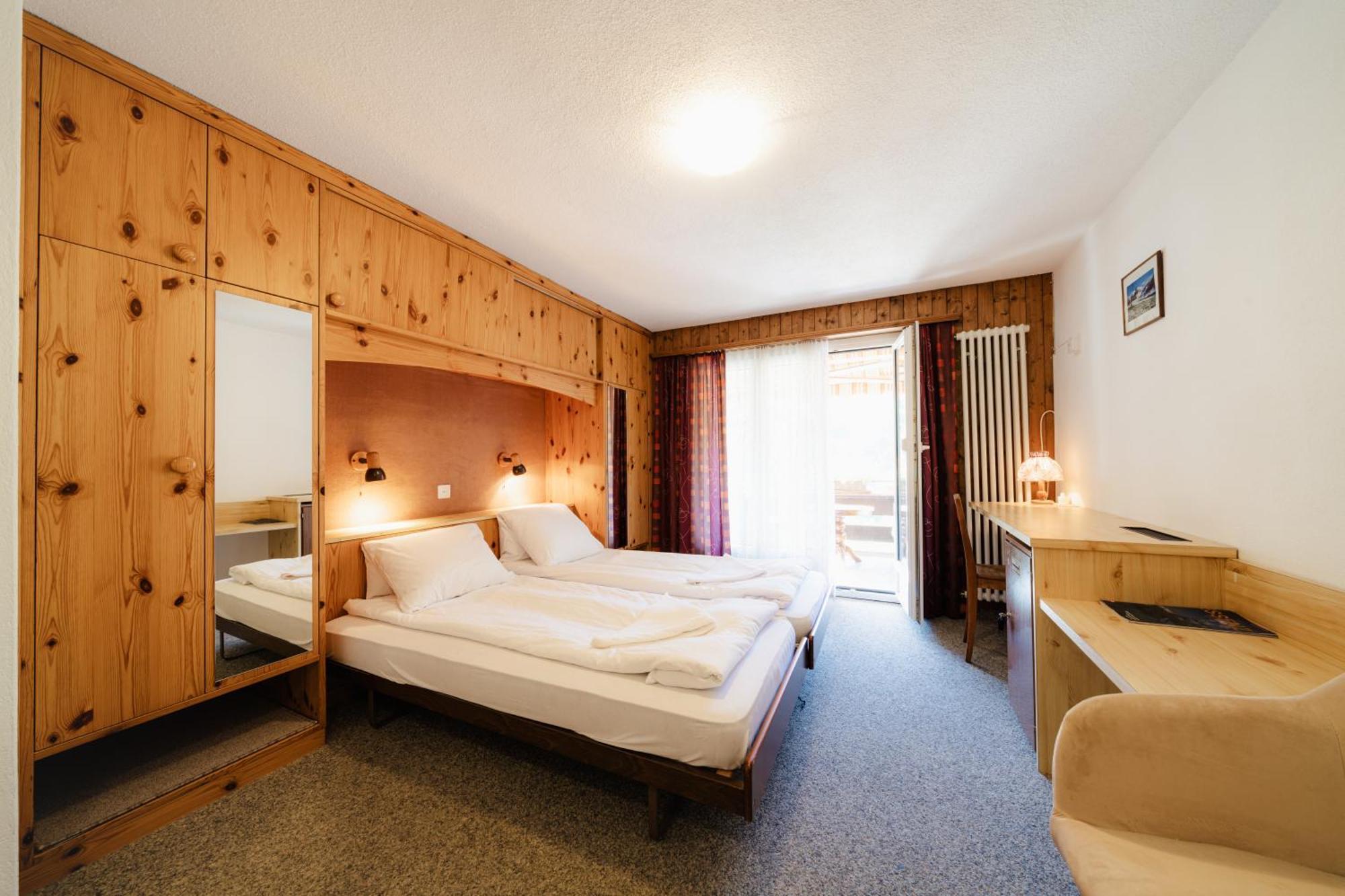 Hotel Old Jnn Klosters Ngoại thất bức ảnh