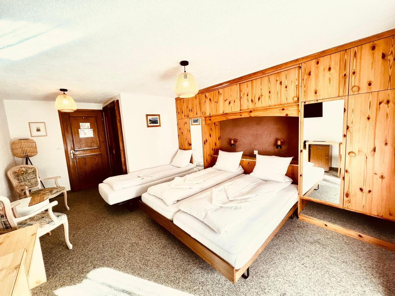 Hotel Old Jnn Klosters Ngoại thất bức ảnh
