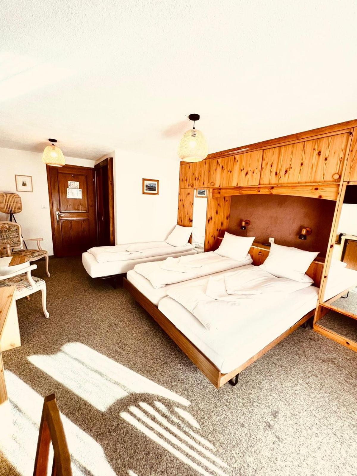 Hotel Old Jnn Klosters Ngoại thất bức ảnh